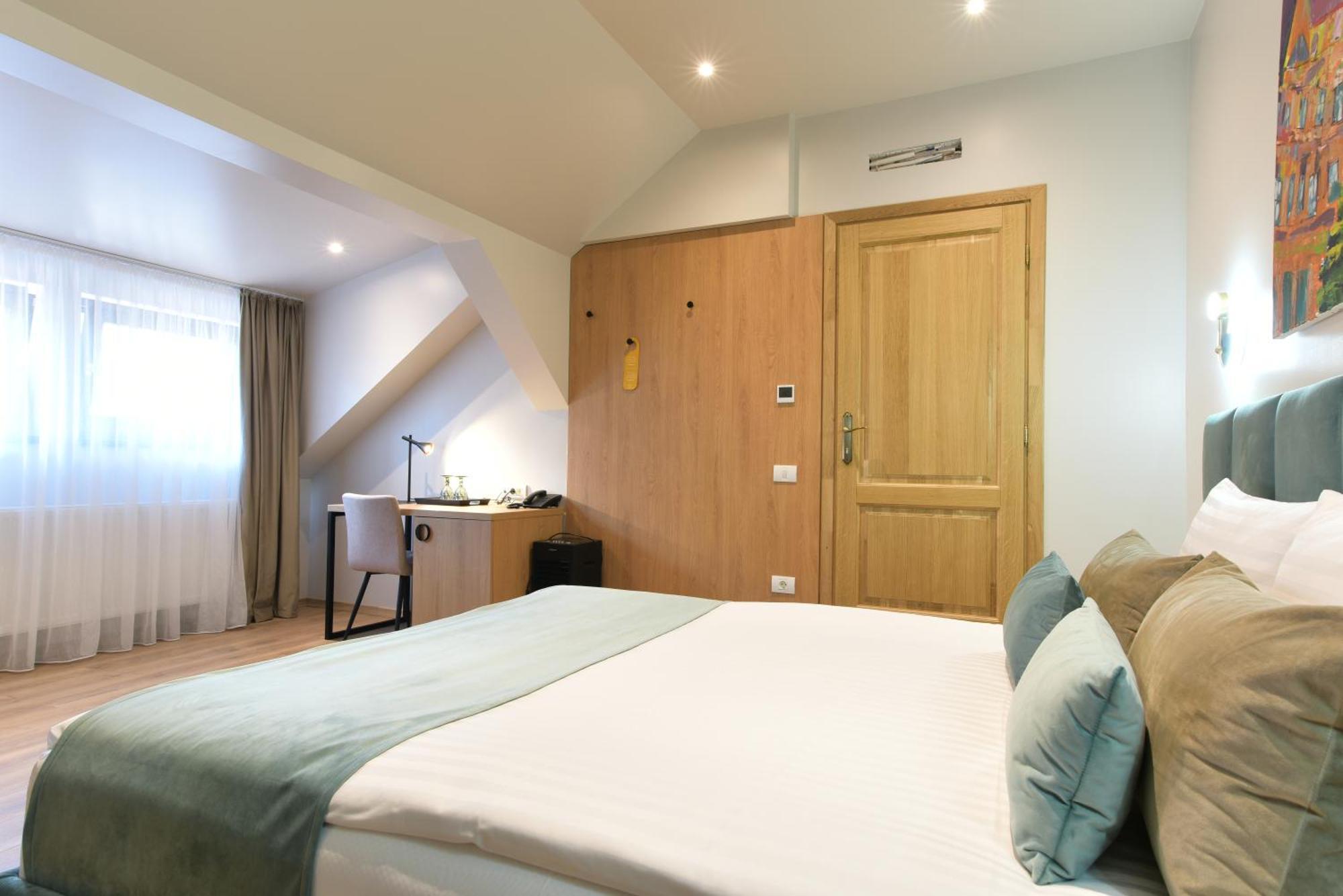 Hotel Prinz Gregor Braszów Zewnętrze zdjęcie